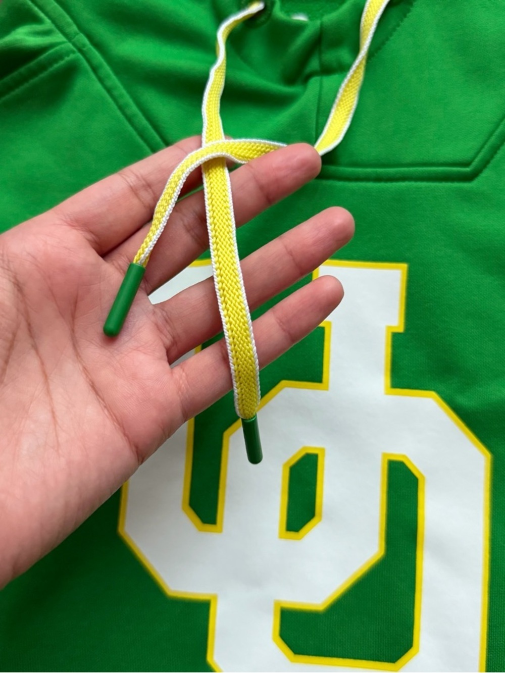 Fanatics Men’s Oregon Ducks Green Hoodie Size S Pullover OU Sweater - Picture 2 of 8